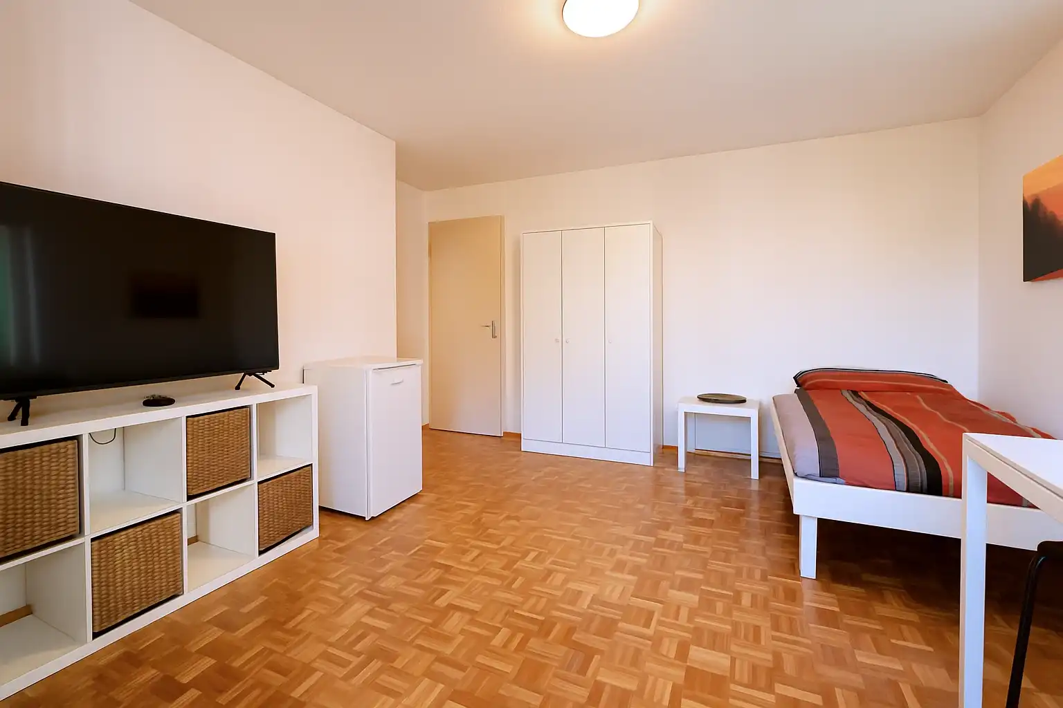 Möbliertes WG-Zimmer an der Sternenstrasse in Zürich zur Miete