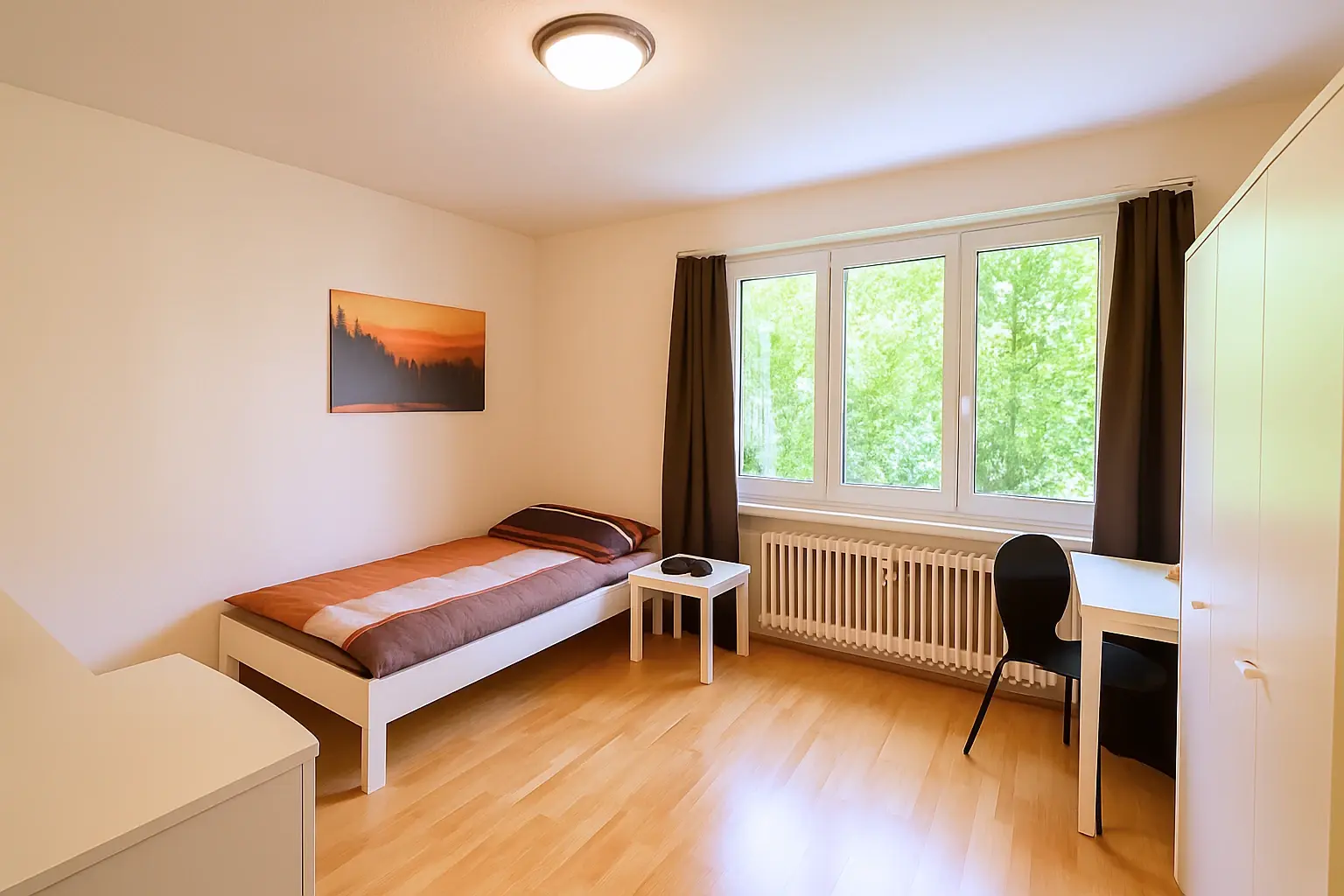 Möbliertes WG-Zimmer an der Albisstrasse in Wollishofen zur Miete