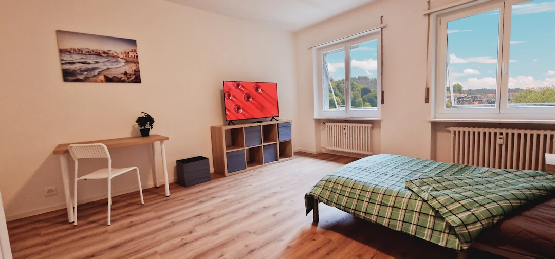 Möbliertes WG-Zimmer an der Langgrütstrasse in Zürich zur Miete