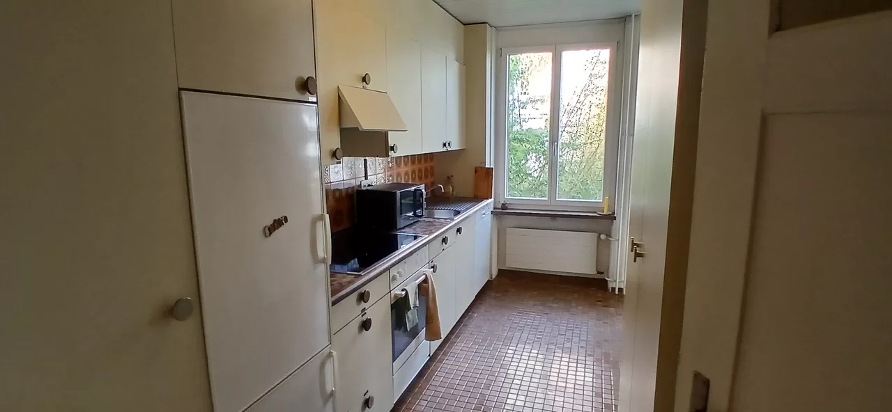 Möbliertes WG-Zimmer an der Schulhausstrasse in Zürich zur Miete – Küche