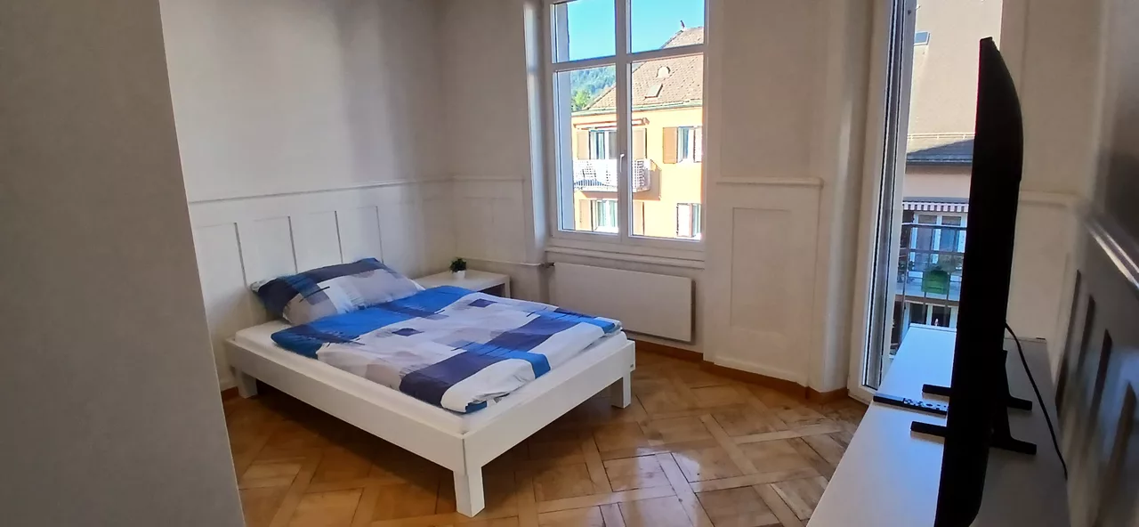 Möbliertes WG-Zimmer an der Schulhausstrasse in Zürich zur Miete