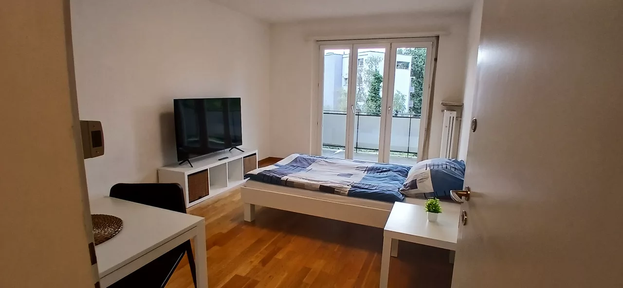 Möbliertes WG-Zimmer an der Langgrütstrasse in Zürich zur Miete