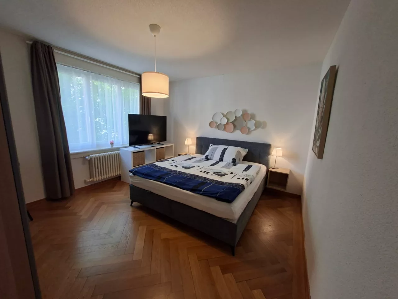 Möbliertes WG-Zimmer an der Universitätstrasse in Zürich zur Miete