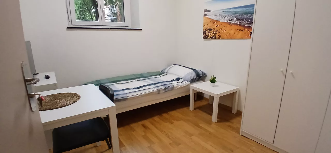 Möbliertes WG-Zimmer an der Minervastrasse in Zürich zur Miete